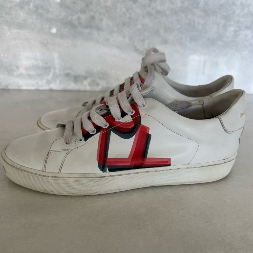 Burberry White Leather Sneakers with Red Graffiti Print Logo • 38 - Picture 6 of 10